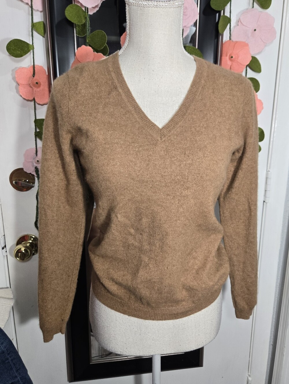 Classic V-Neck Women's Sweater in Camel